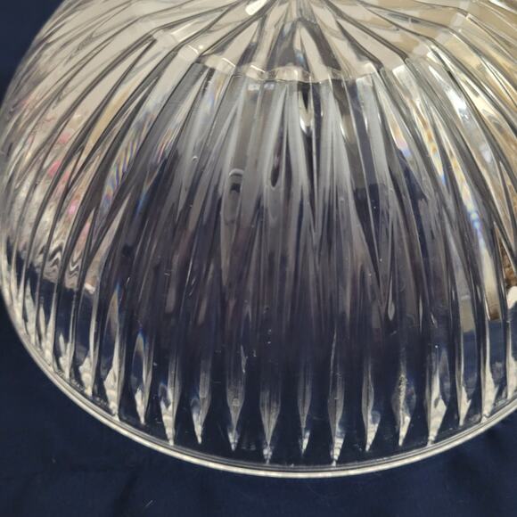 Durable Plastic Bowl - 9" x 4" - Perfect for Everyday Use - Picture 8 of 8